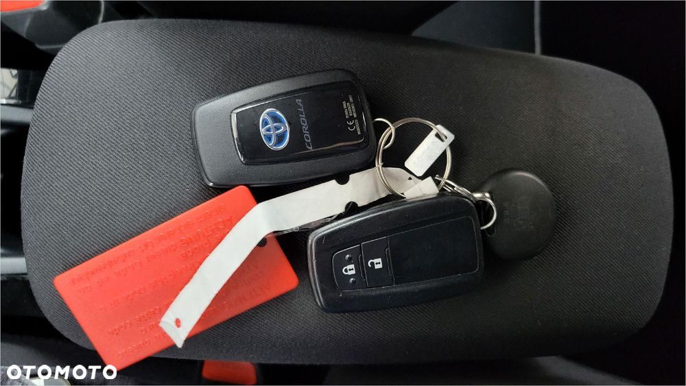 Toyota Corolla 1.8 Hybrid GPF Comfort - 18