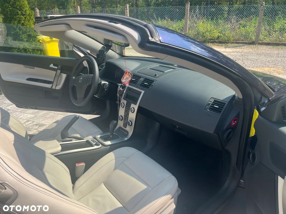 Volvo C70 T5 Summum - 12