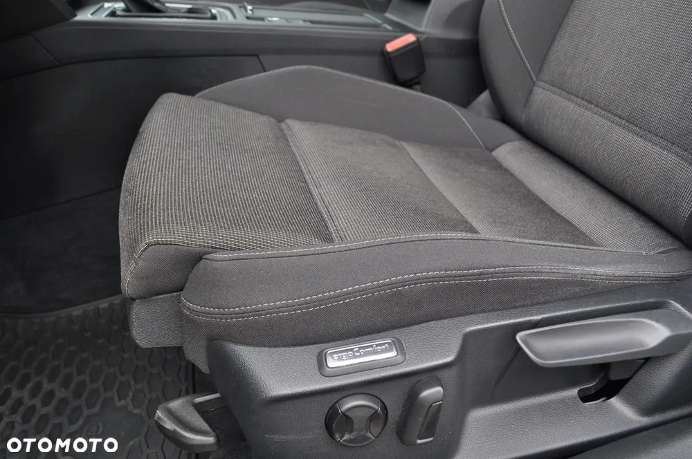 Volkswagen Passat 2.0 TDI BMT Comfortline DSG7 - 29