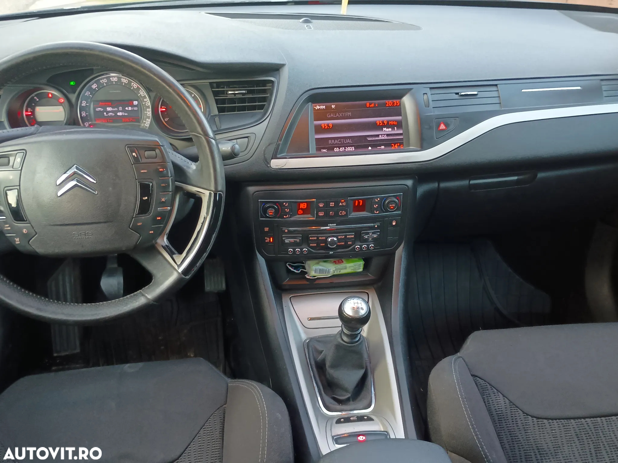 Citroën C5 Tourer 2.0 HDi BVM6 Seduction - 14