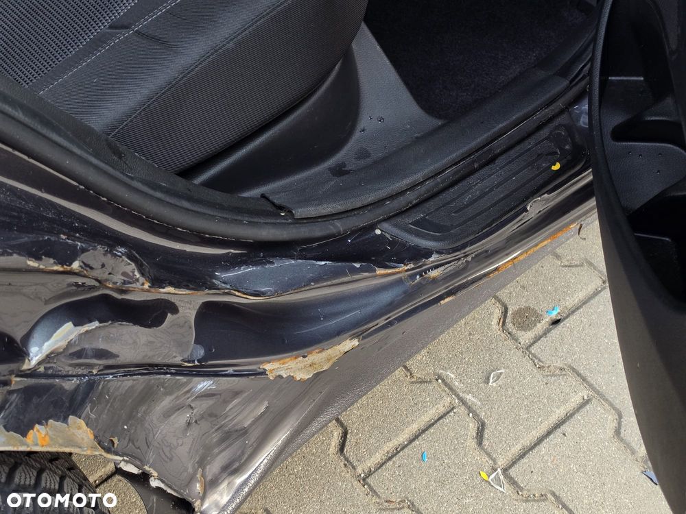 Hyundai i30 1.4 BlueDrive Classic - 11