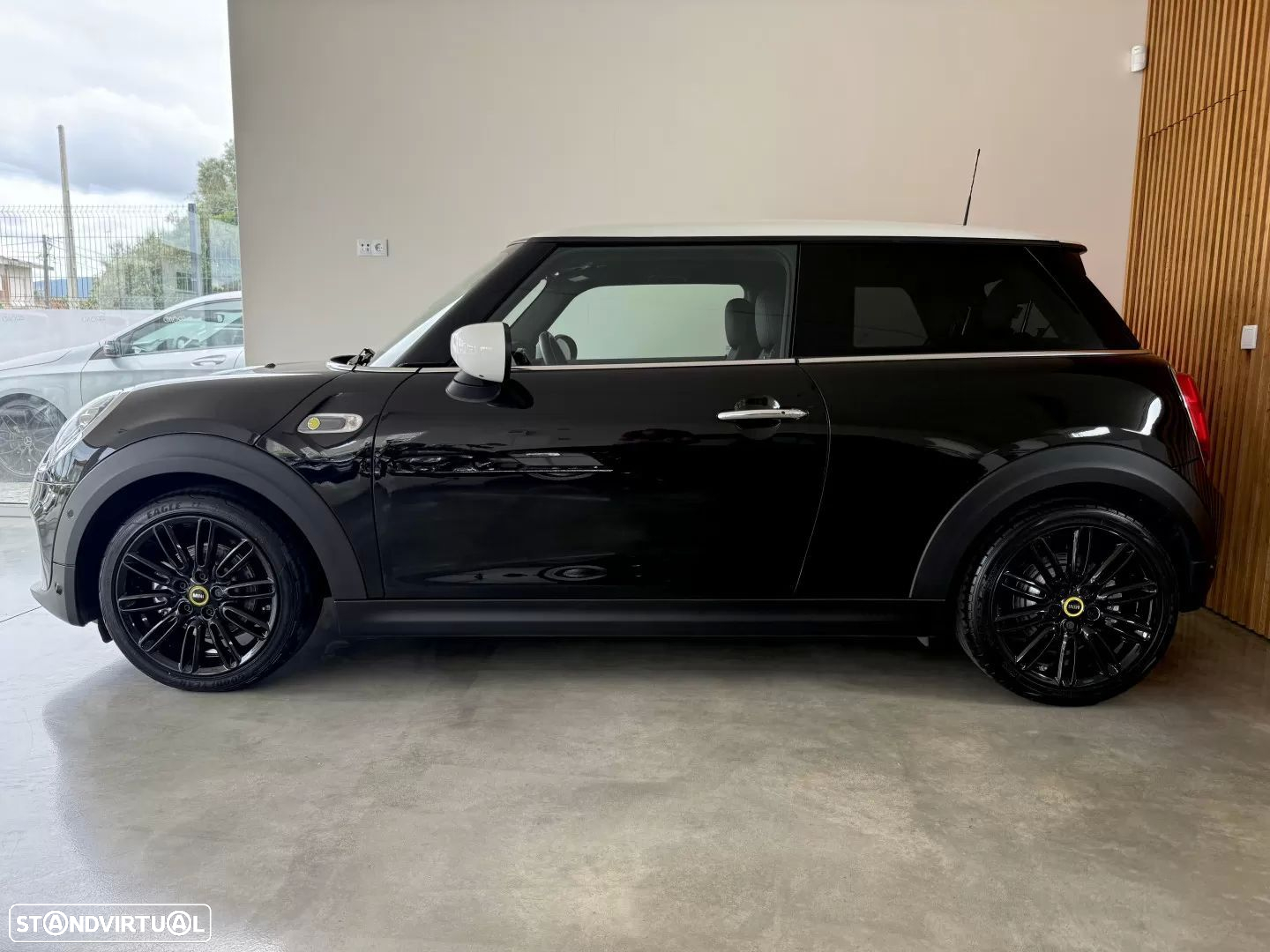 MINI 3 Portas Cooper SE - 23