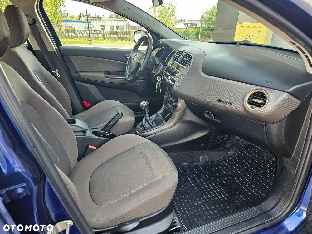 Fiat Bravo 1.4 16V Dynamic - 6