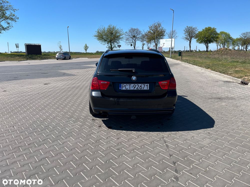 BMW Seria 3 316d - 6