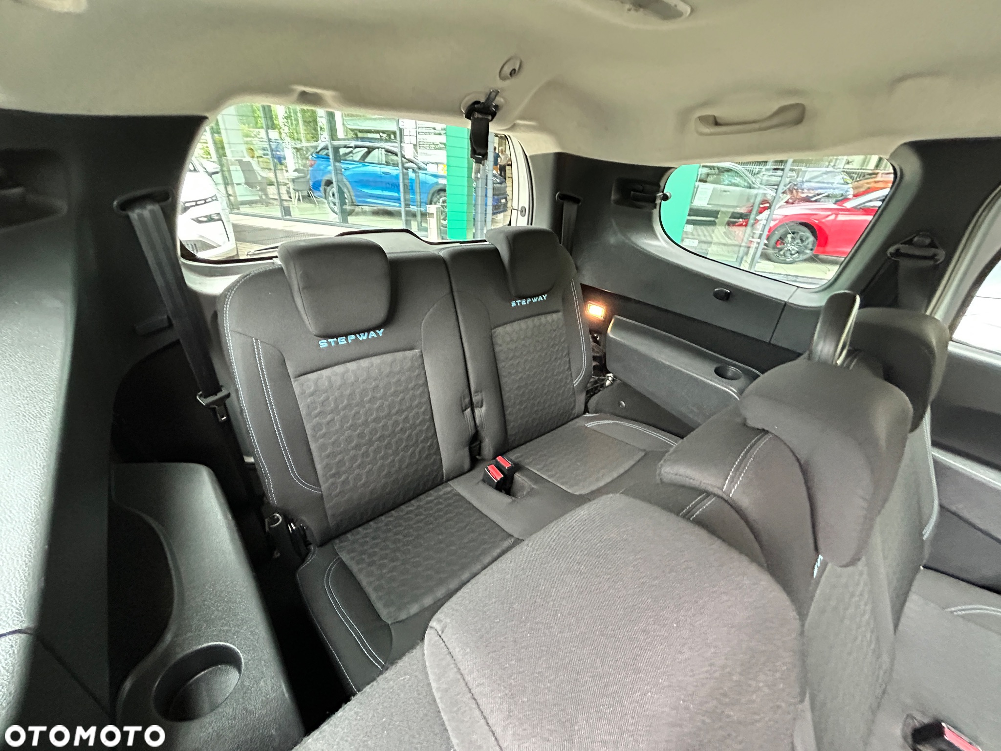 Dacia Lodgy 1.2 TCe Stepway - 14