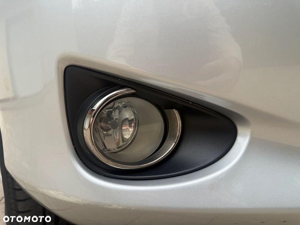 Toyota Yaris 1.4 D-4D - 9