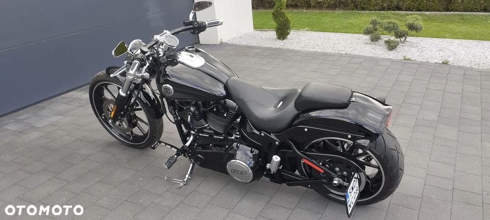 Harley-Davidson FXSB Breakout - 34