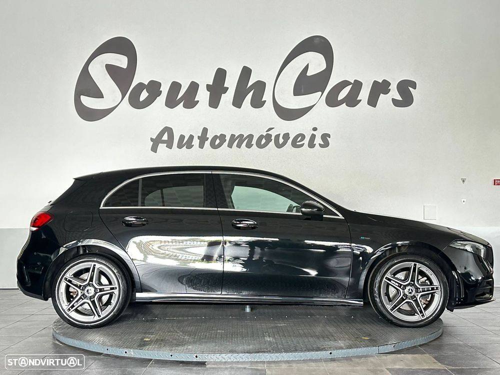 Mercedes-Benz A 250 e AMG Line - 2