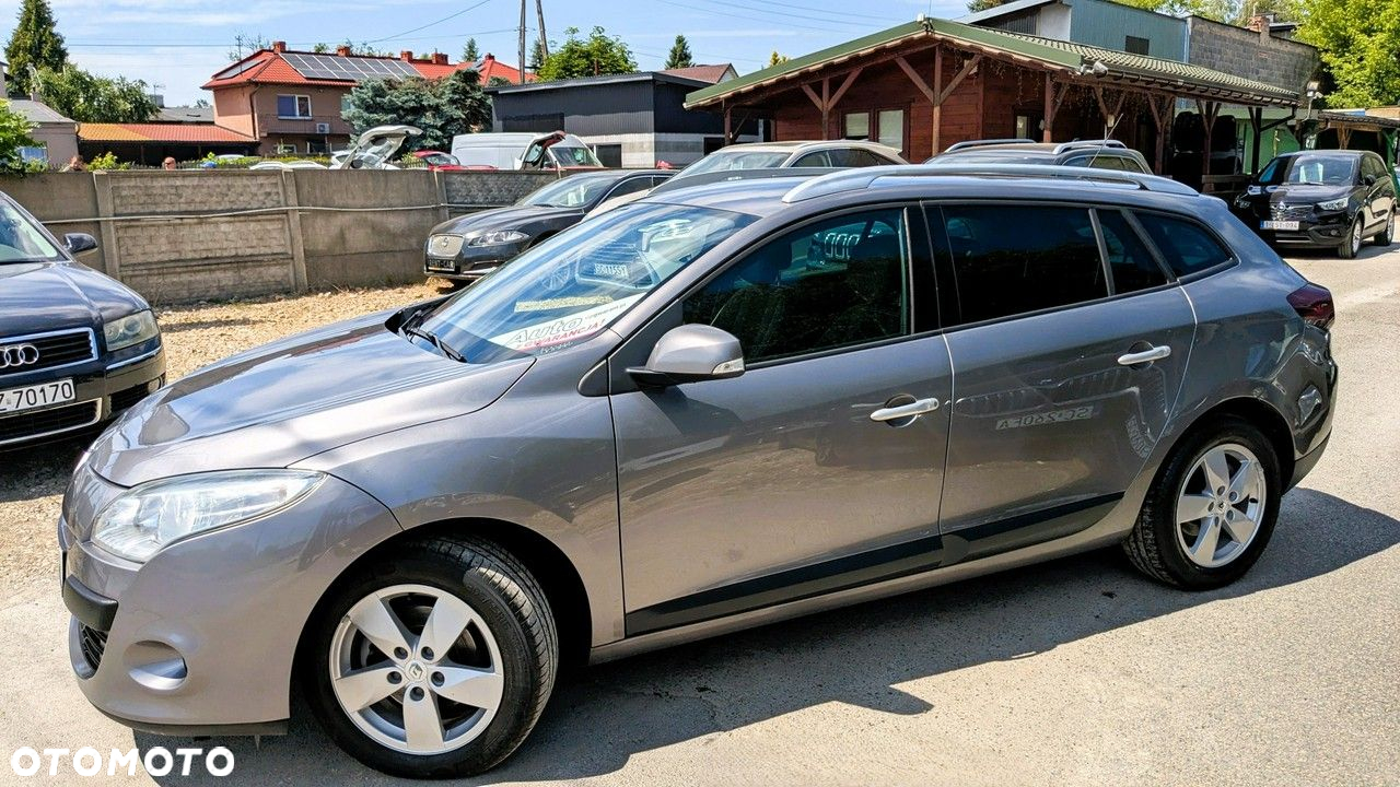 Renault Megane - 2