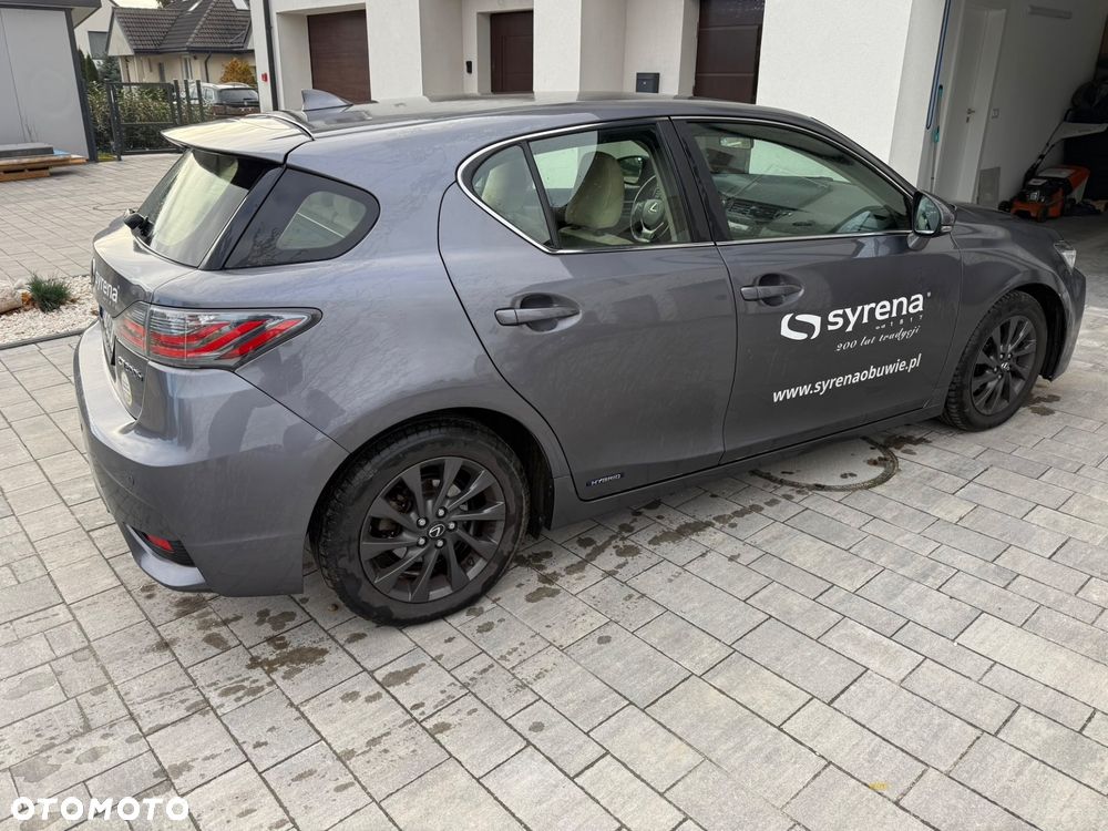 Lexus CT 200h Business - 4