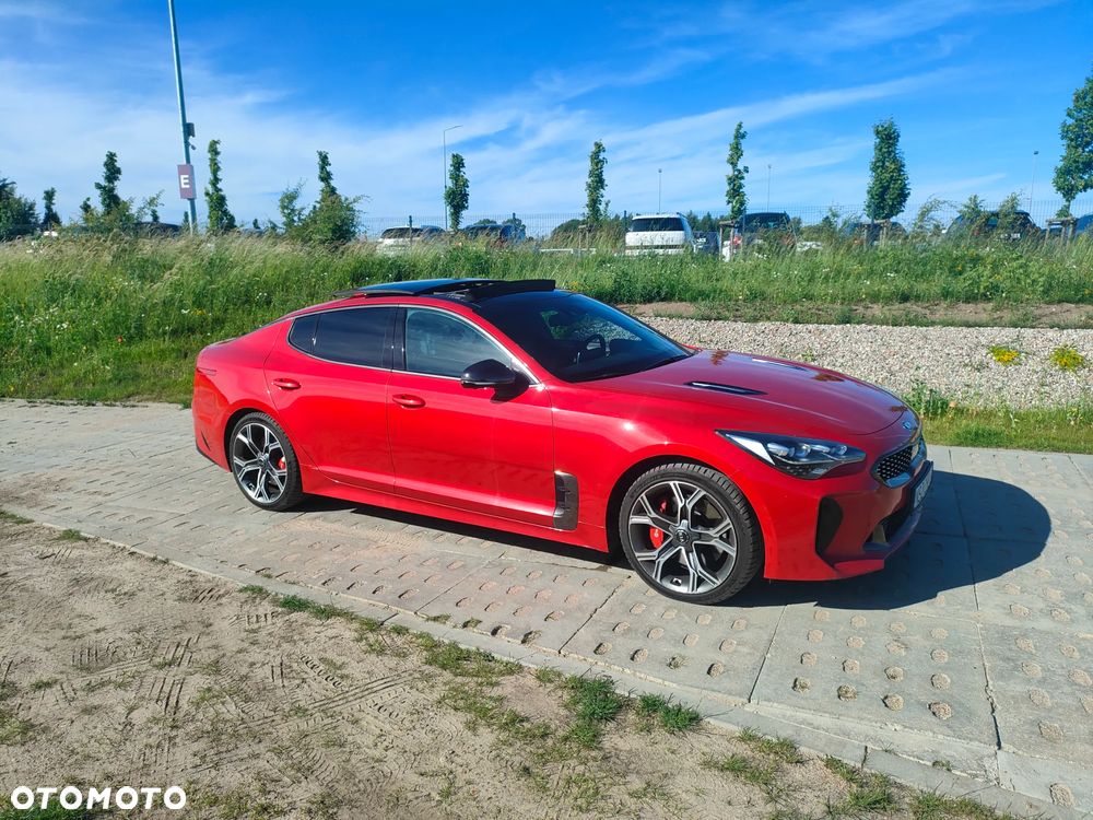 Kia Stinger - 3