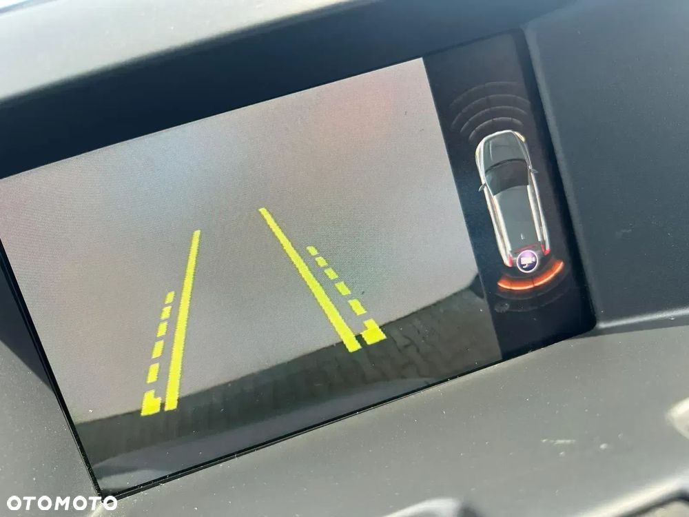 Volvo XC 60 2.4D AWD Summum - 17