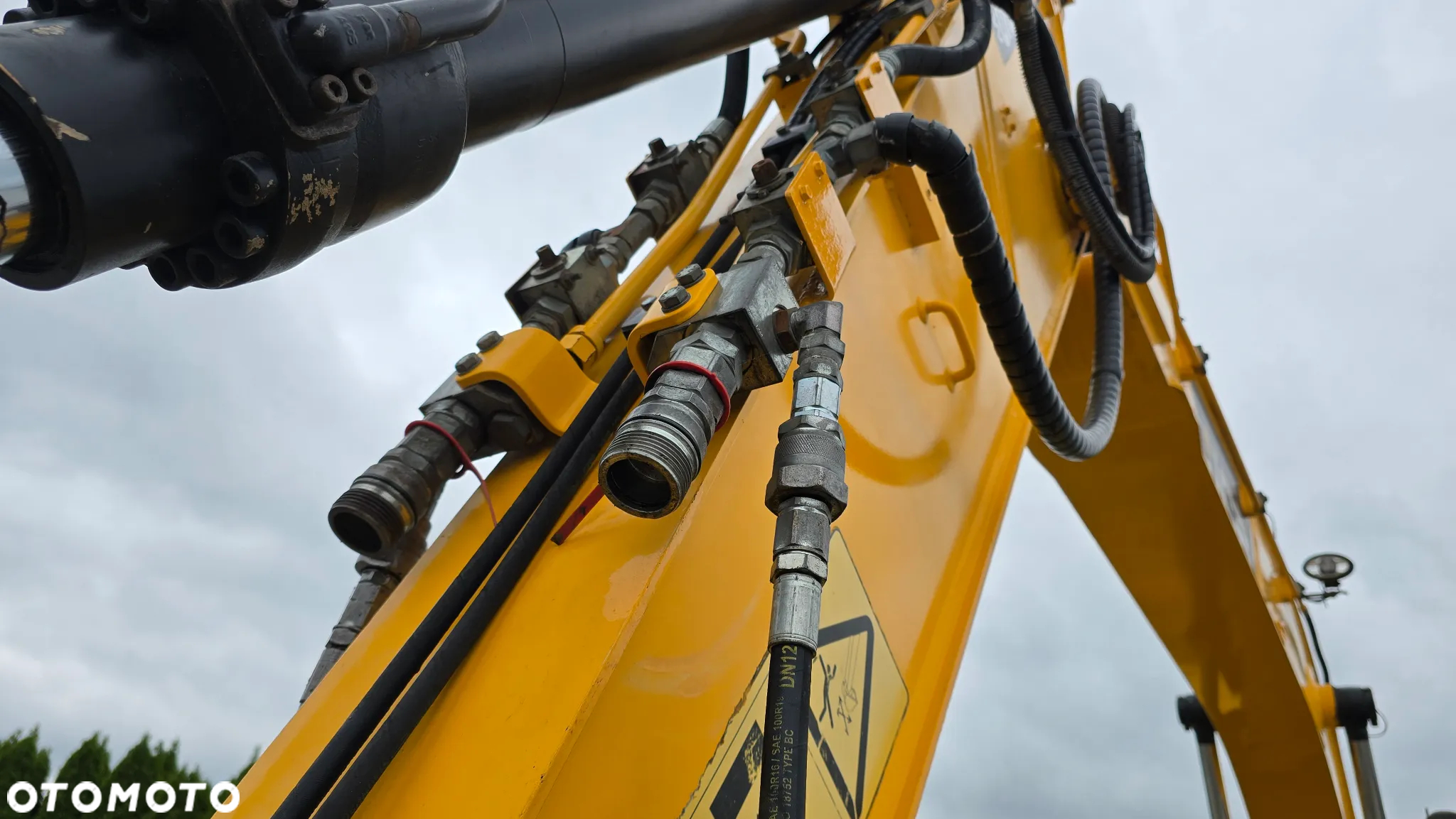 JCB JS 145 W - 20