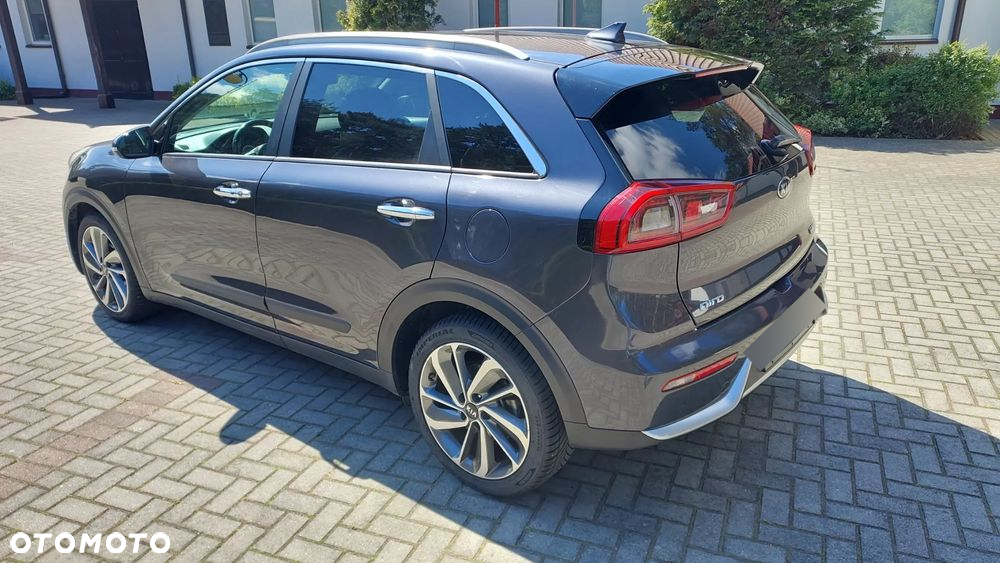 Kia Niro 1.6 GDI 2WD Vision - 2