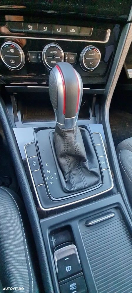 Volkswagen Golf 2.0 TDI (BlueMotion Technology) DSG Highline - 14