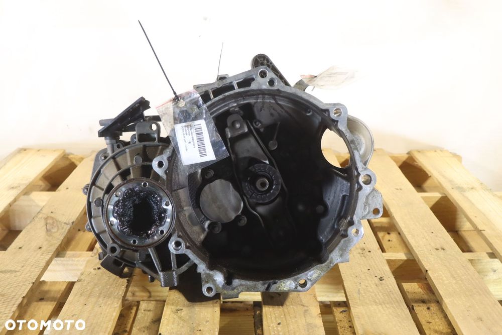 SKRZYNIA BIEGÓW 6 BIEGOWA SKODA OCTAVIA III LIFT 1.4TSI RSW - 6