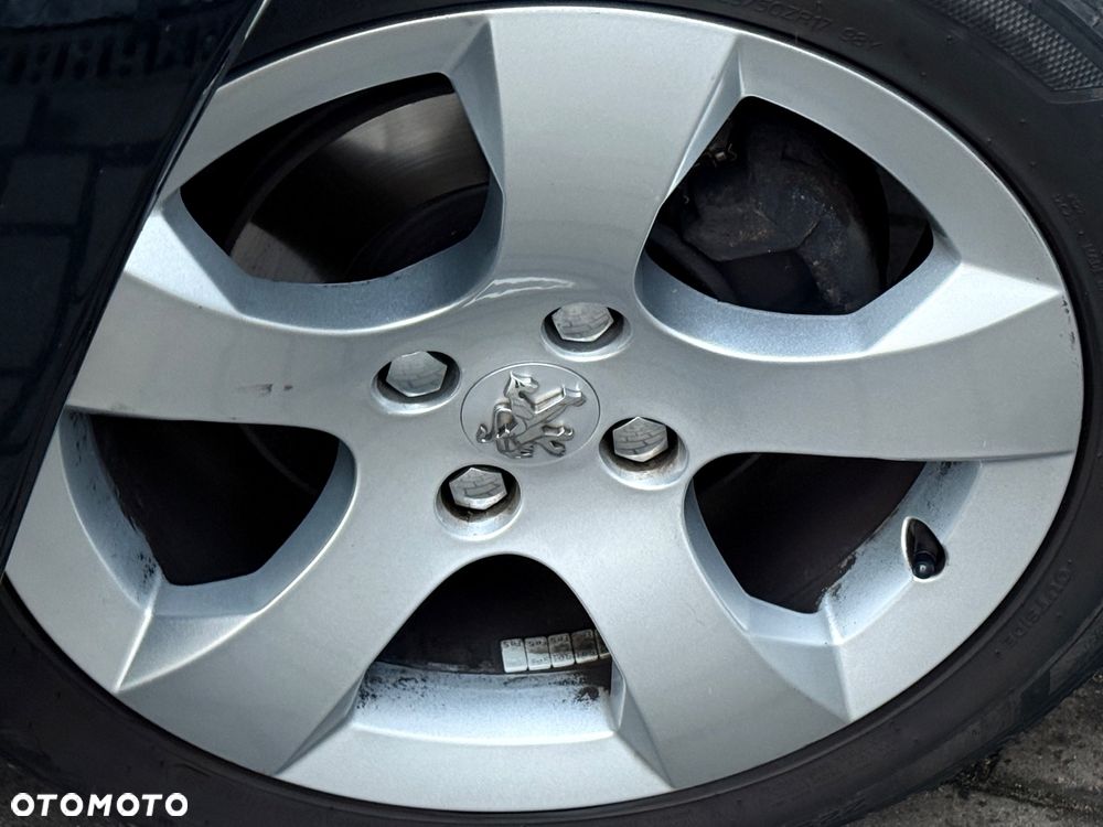 Peugeot 3008 1.6 HDi Style - 23