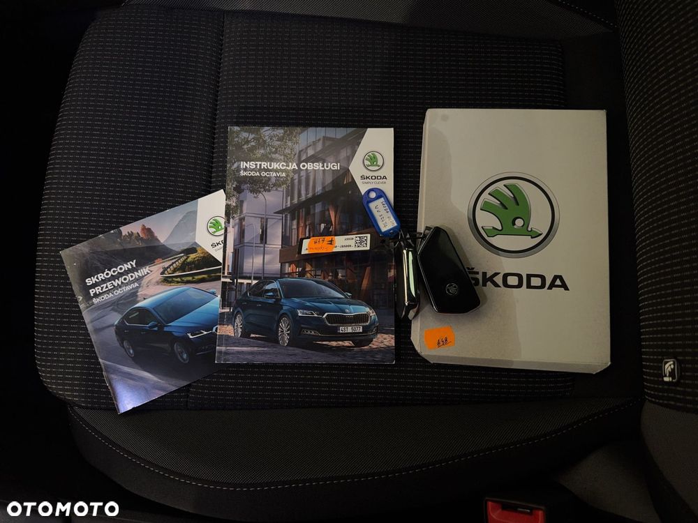 Skoda Octavia - 30