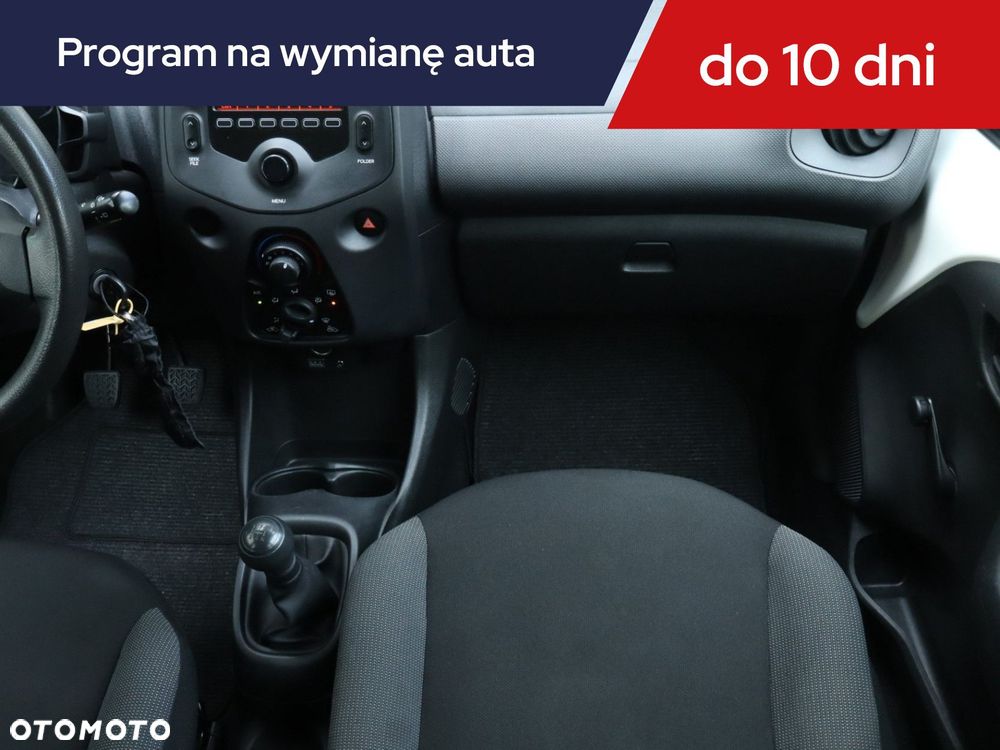Toyota Aygo - 10