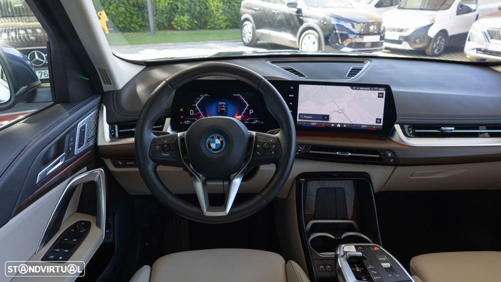 BMW X1 xDrive25e xLine - 6