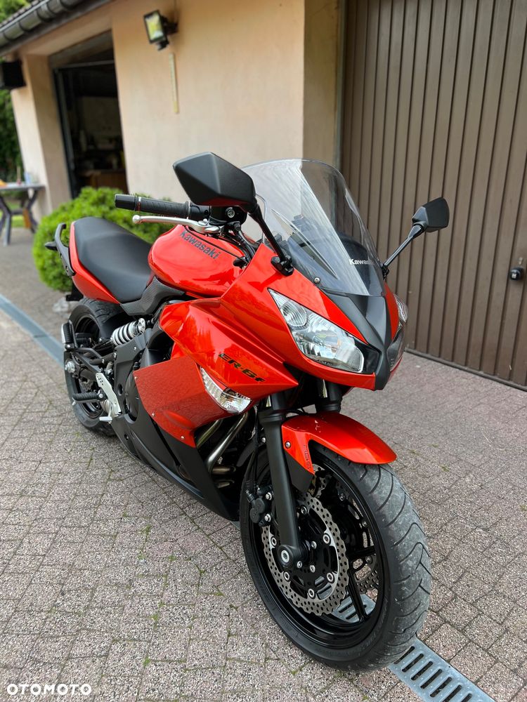 Kawasaki ER - 11