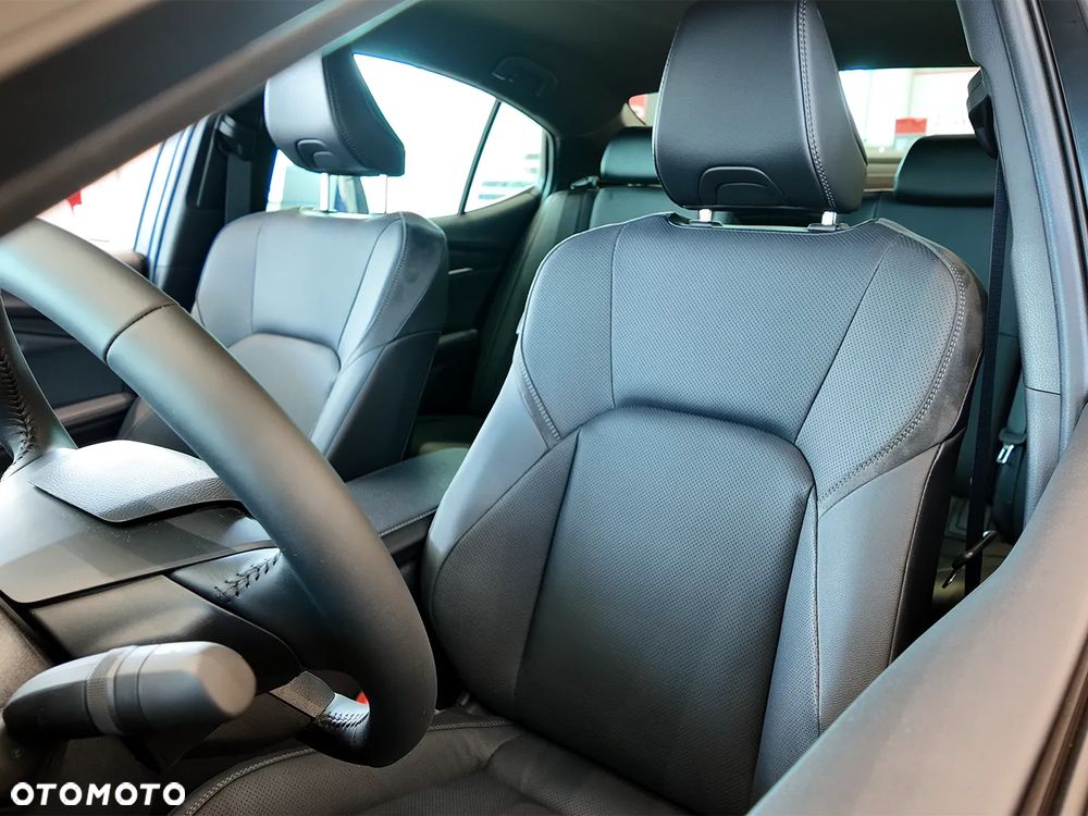 Toyota Camry 2.5 Hybrid Dynamic Force Prestige e-CVT - 8