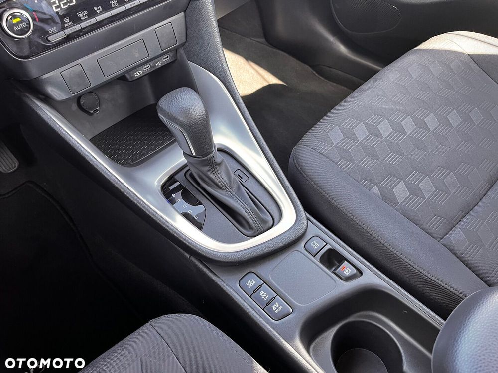Toyota Yaris Hybrid 1.5 Comfort - 17