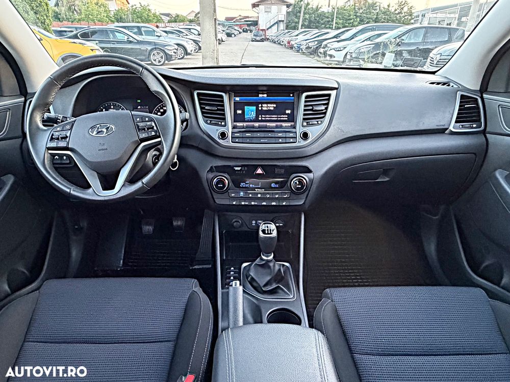 Hyundai Tucson 2.0 CRDI 4WD 6MT Premium - 5