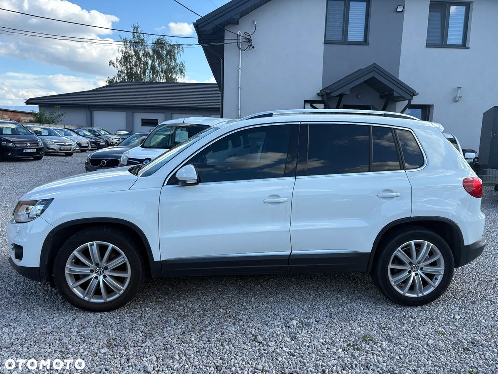 Volkswagen Tiguan 2.0 TDI DPF BlueMotion Technology Exclusive - 14