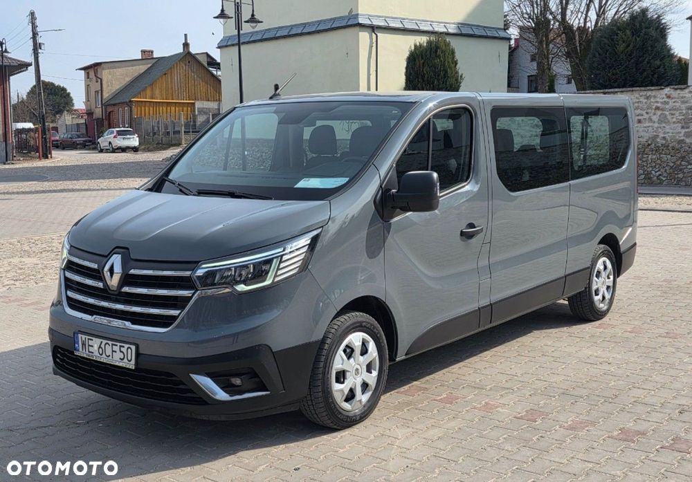 Renault Trafic - 2