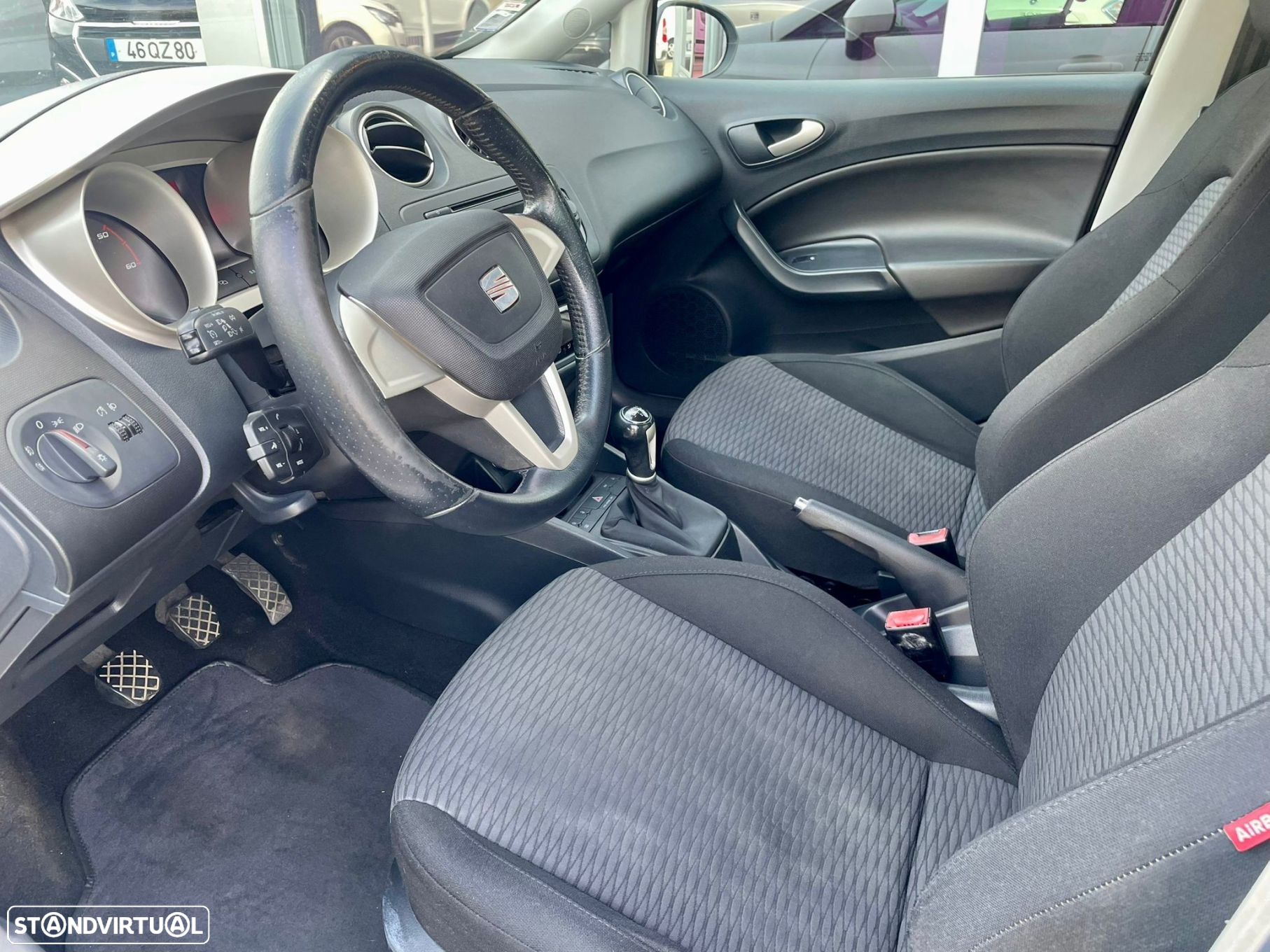 SEAT Ibiza 1.6 TDI 25 Anos DPF - 8
