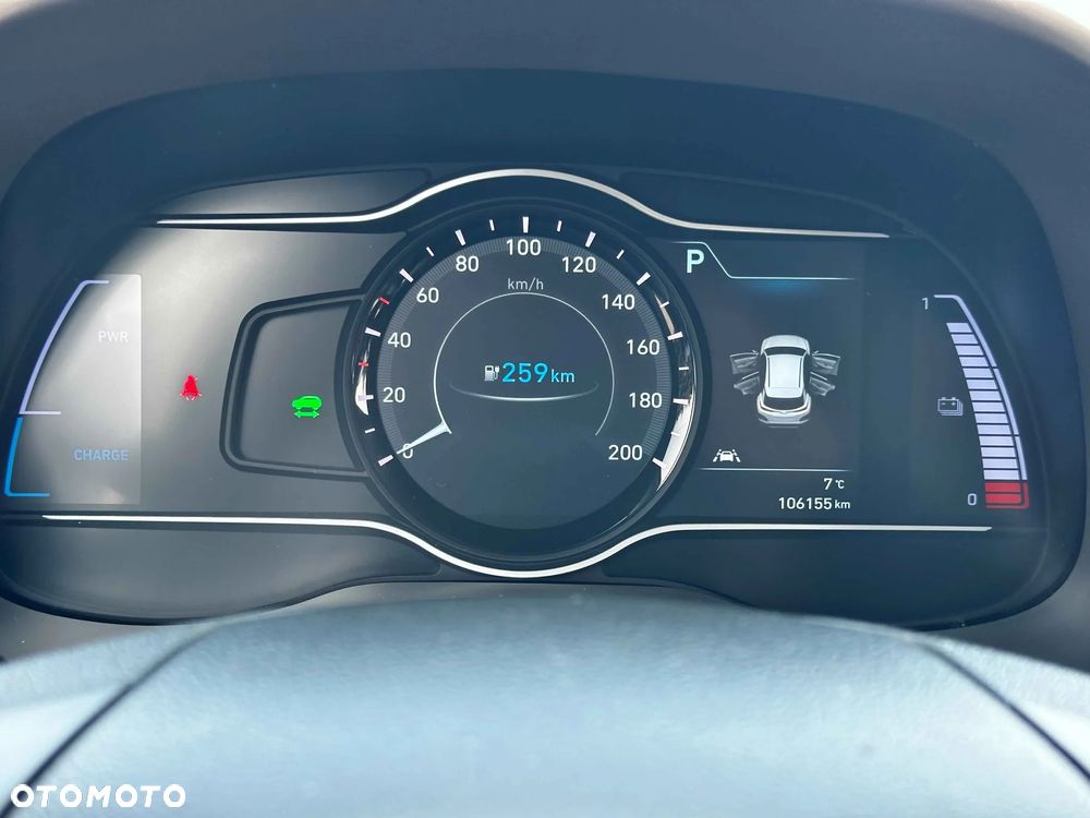 Hyundai Kona 39kWh Style - 28