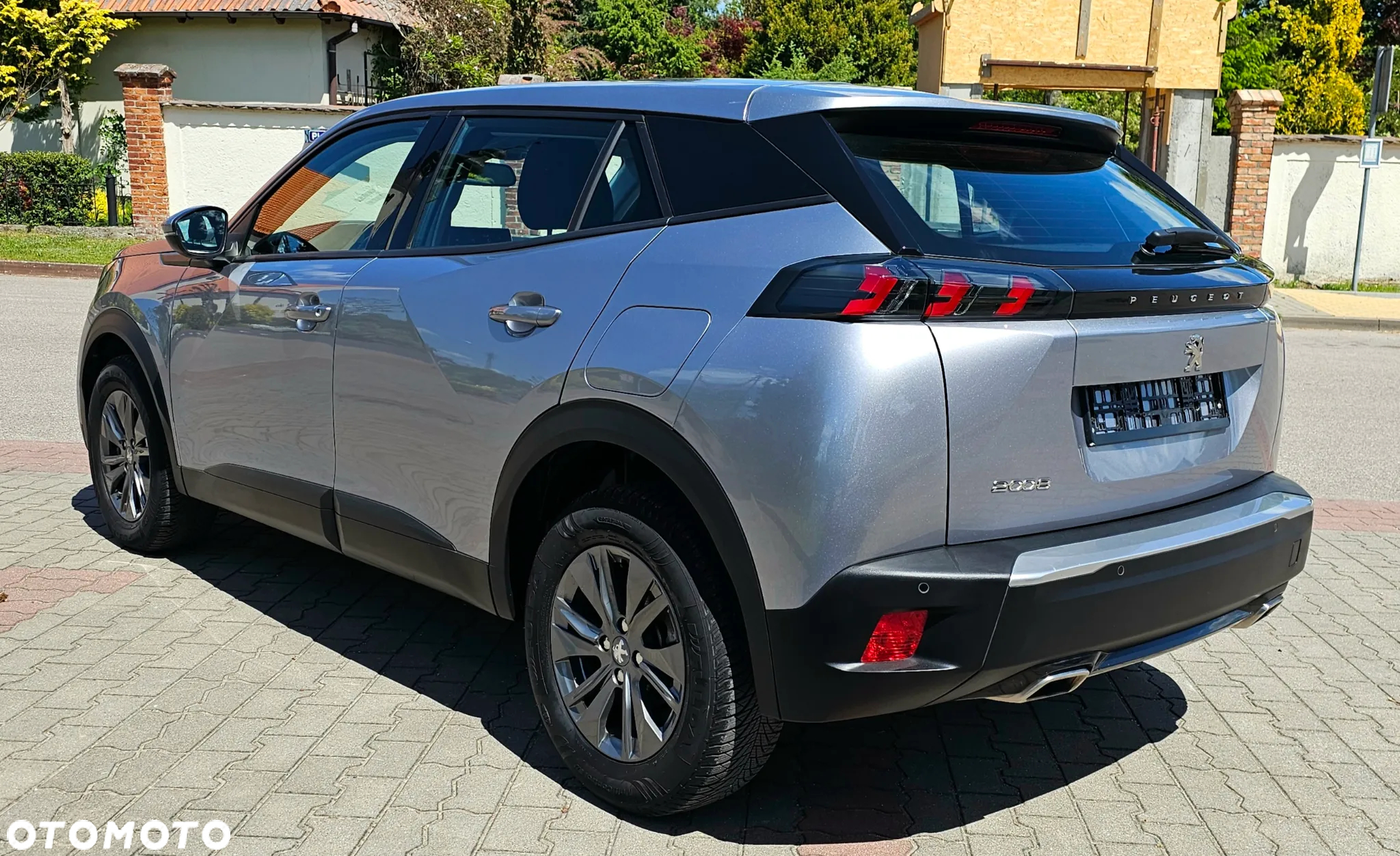 Peugeot 2008 1.2 PureTech Allure Pack S&S EAT8 - 9