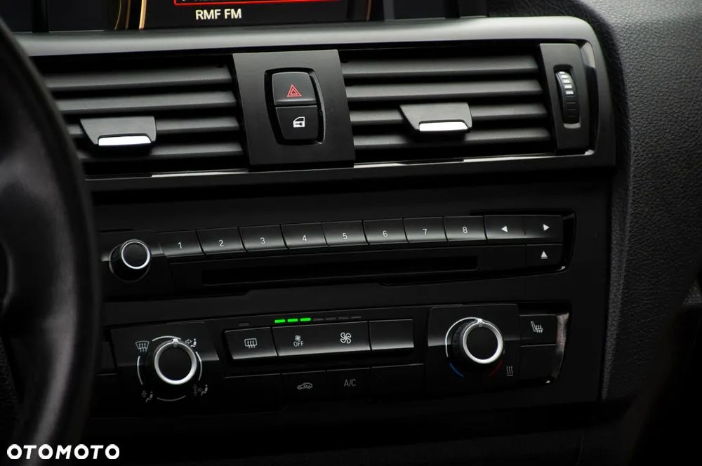 BMW Seria 1 116i Sport Line - 21