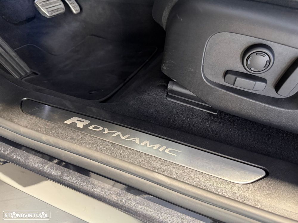 Land Rover Range Rover Evoque P300e R-Dynamic HSE - 21