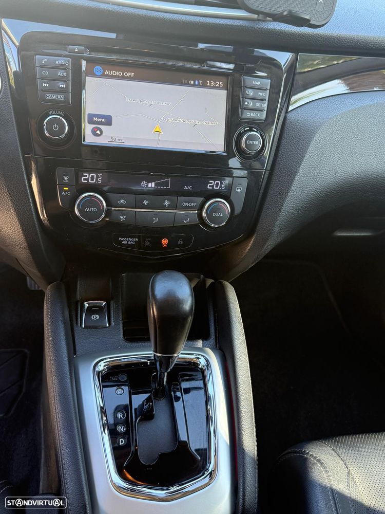 Nissan Qashqai 1.6 dCi Tekna Premium Xtronic - 9