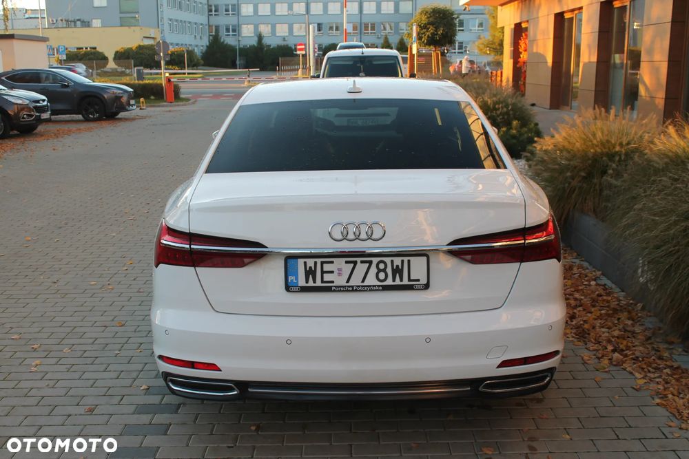 Audi A6 - 6
