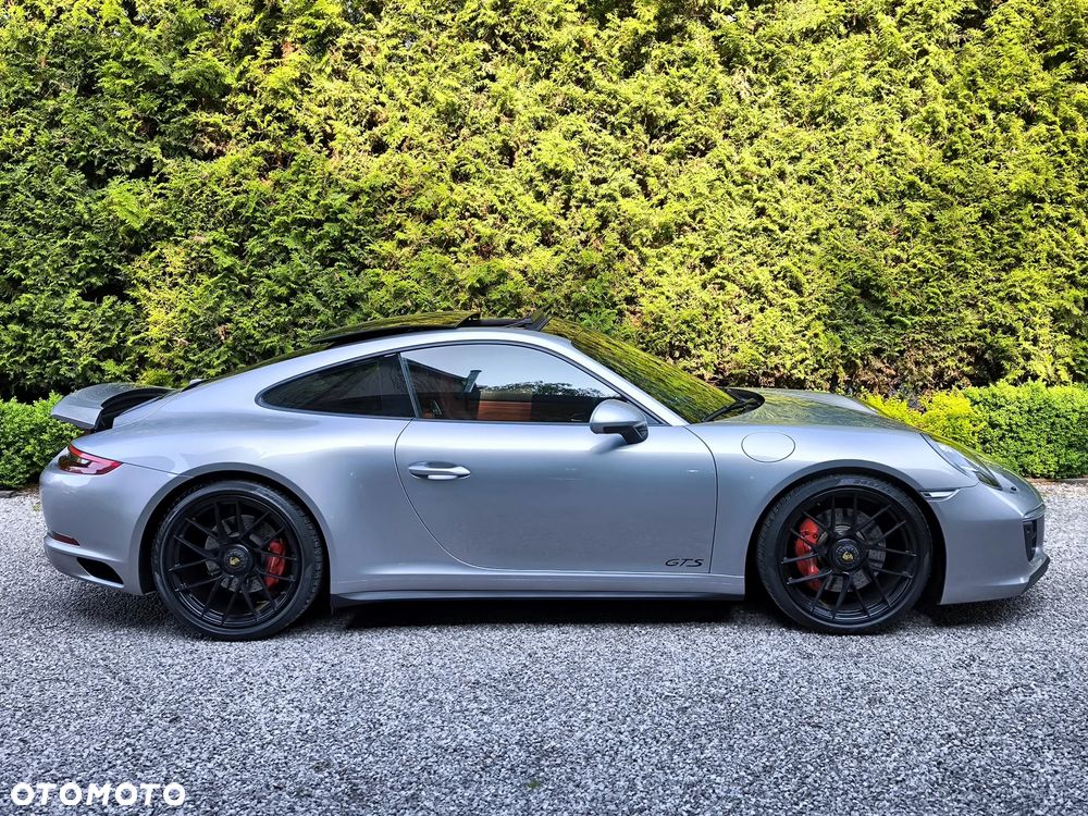 Porsche 911 Carrera GTS PDK - 7