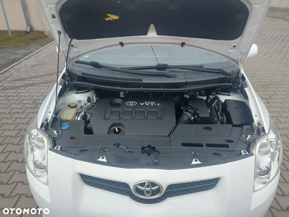 Toyota Auris 1.6 VVT-i Executive - 15