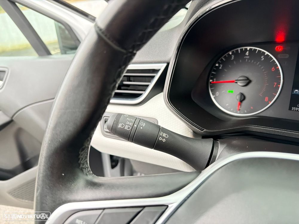 Renault Clio 1.0 TCe Evolution - 21