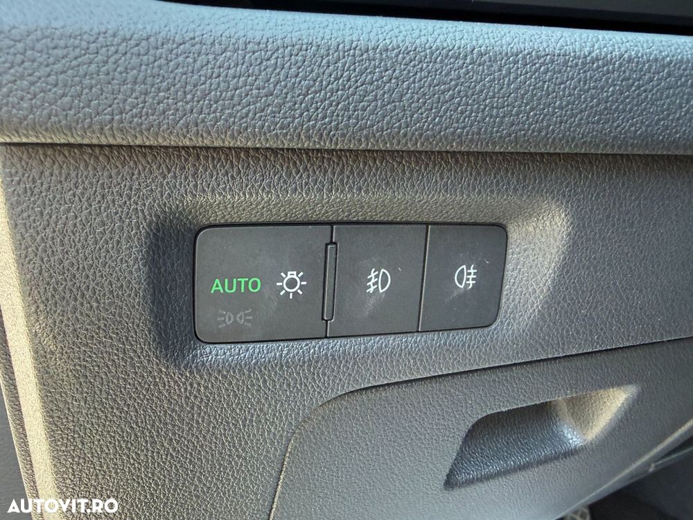 Skoda Octavia 1.0 TSI DSG Mild Hybrid Ambition - 14