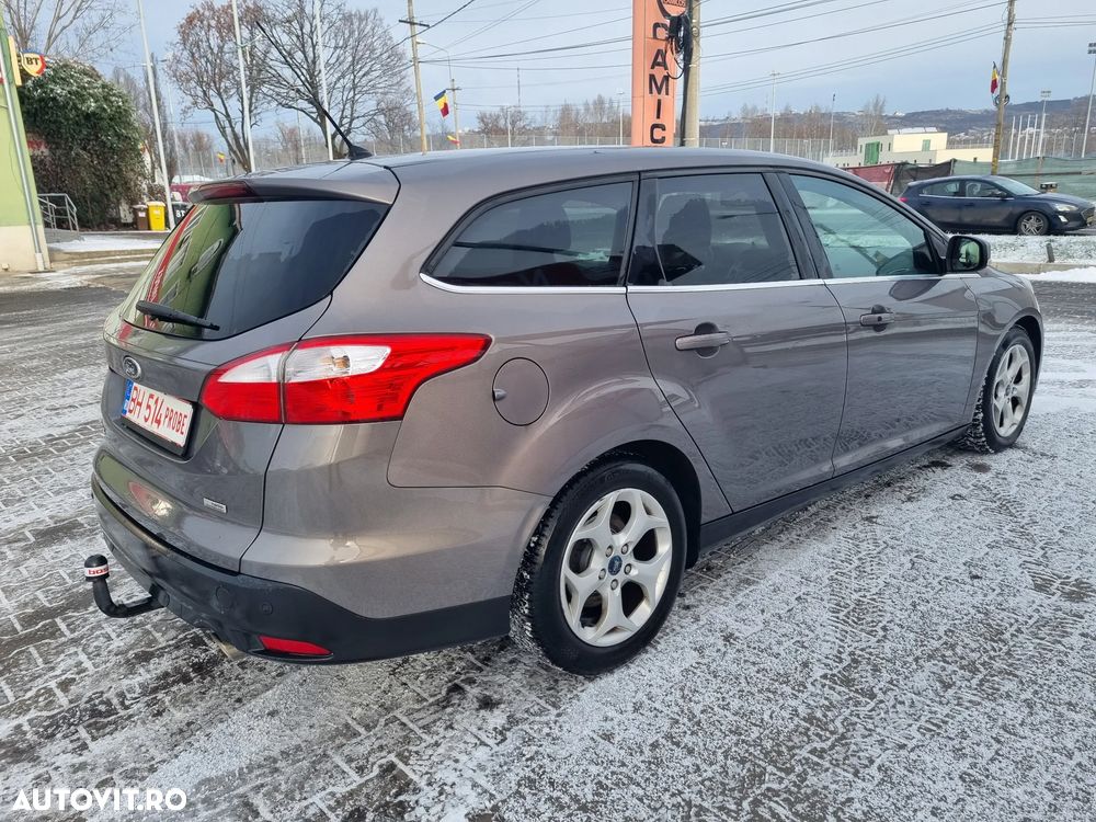 Ford Focus 1.6 EcoBoost Start-Stopp-System Titanium - 4