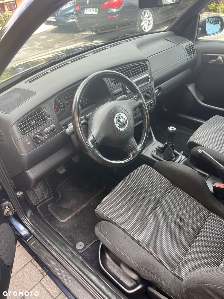 Volkswagen Golf Cabrio - 9