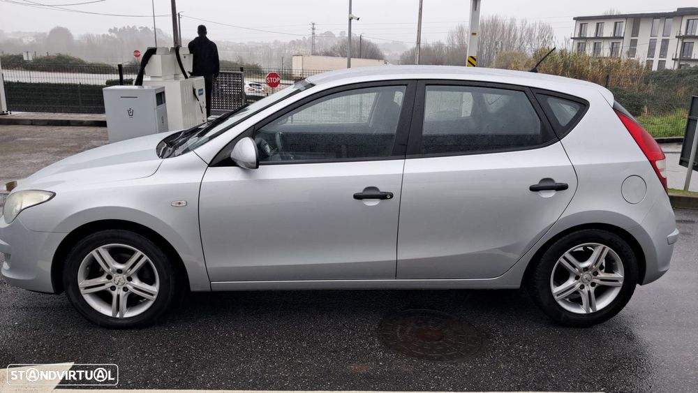 Hyundai i30 1.6 CRDI Blue Classic - 8