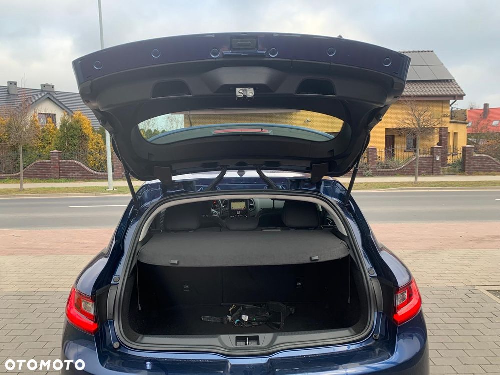 Renault Megane 1.5 dCi Energy Bose EU6 - 23