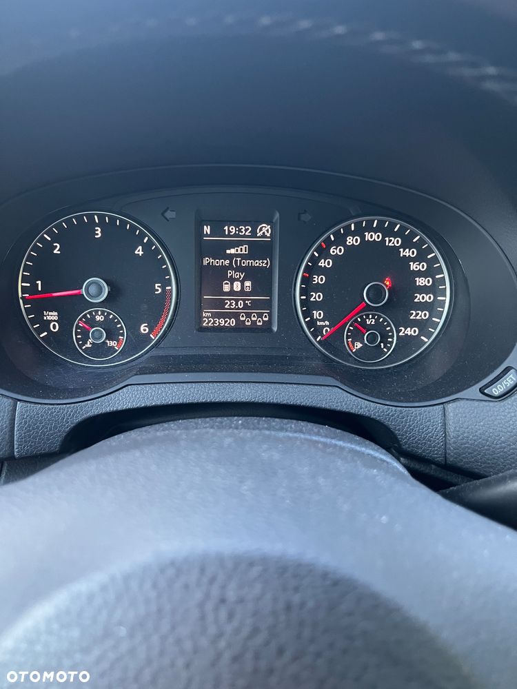 Volkswagen Sharan 2.0 TDI DSG BlueMotion Technology Highline - 15