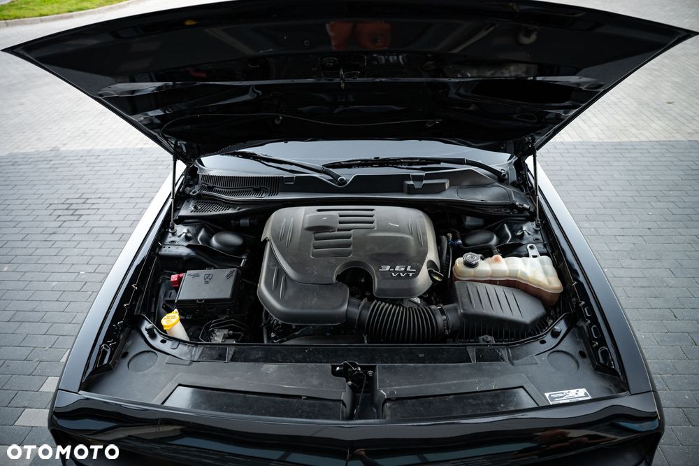 Dodge Challenger - 26