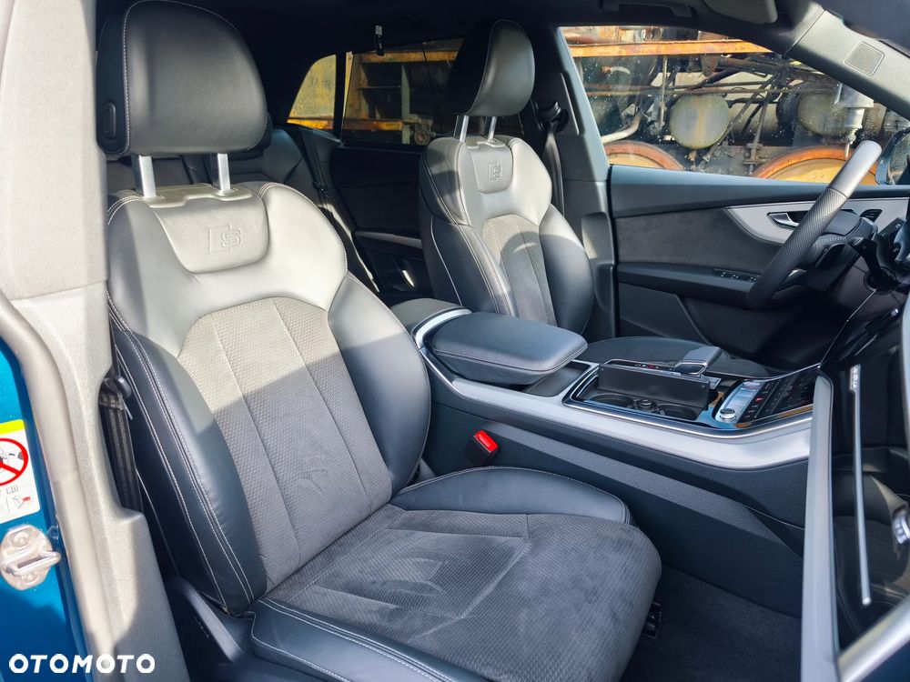 Audi SQ8 - 18