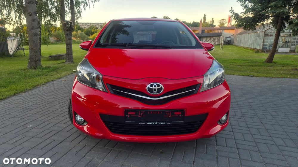 Toyota Yaris 1.33 VVT-i Club - 8