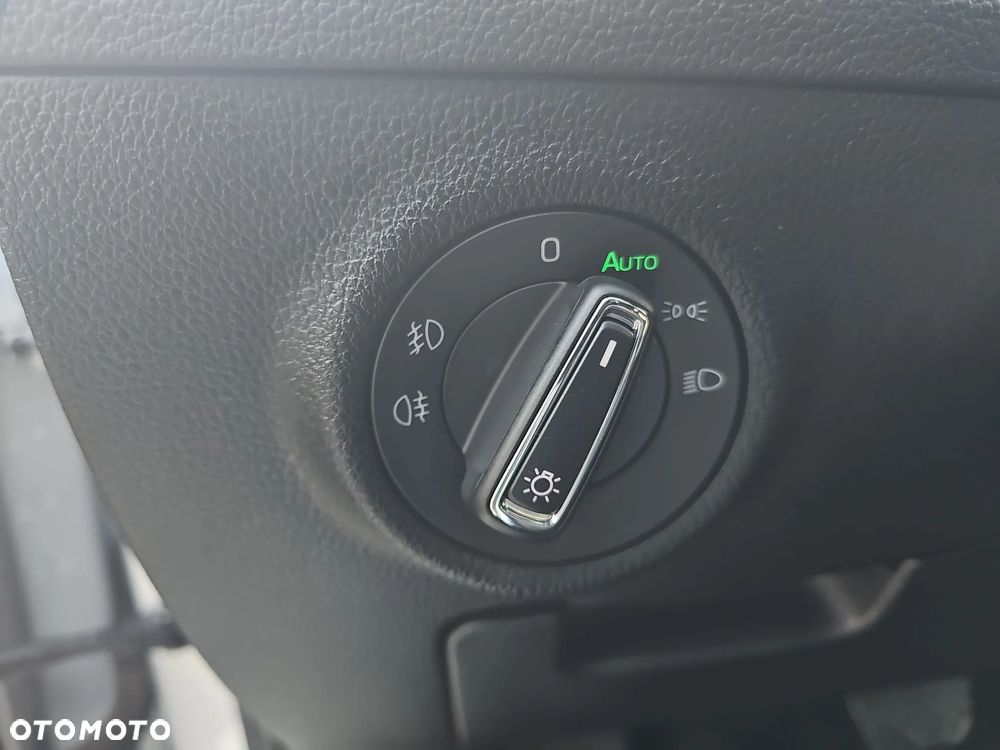 Skoda Superb 2.0 TDI SCR Style DSG - 16